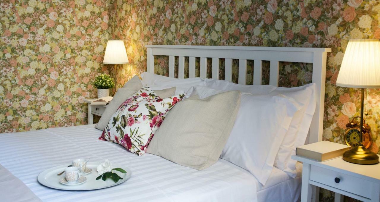 Flowers Apartment Joivy 25 Como Exterior foto